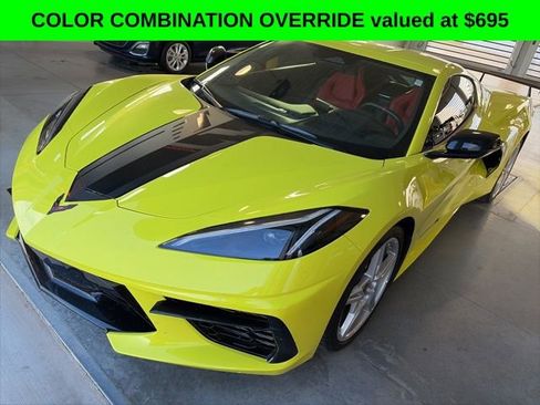 Used 2024 Chevrolet Corvette Stingray Coupe image 2