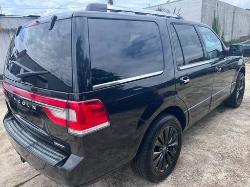 Used 2015 Lincoln Navigator 2WD image 6