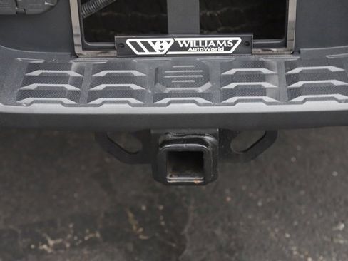 Used 2023 Toyota Tacoma TRD Off-Road image 8