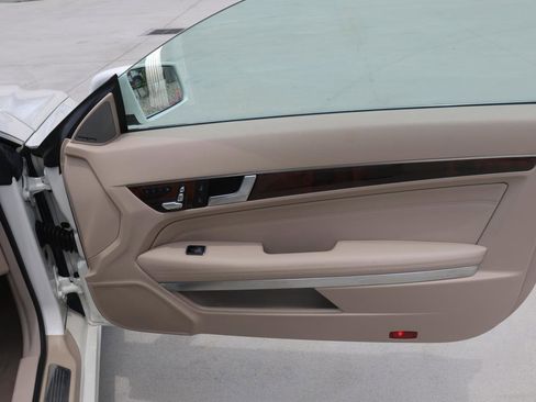 Used 2014 Mercedes-Benz E 350 Coupe image 12