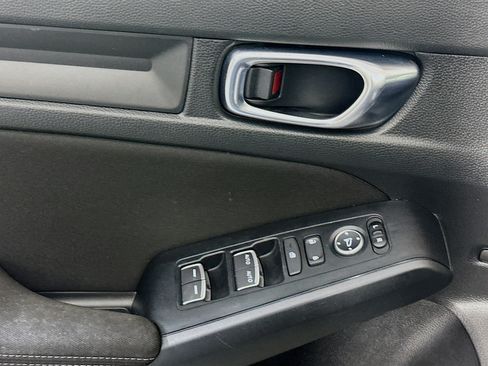 Used 2025 Honda Civic Sport image 15