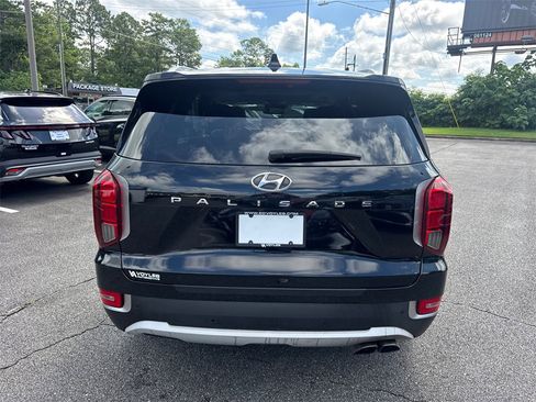 Used 2022 Hyundai Palisade SEL w/ 8P Bench Seat Package image 6