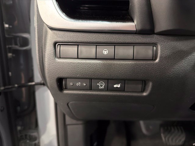 Used 2023 Nissan Rogue SL w/ SL Premium Package AWD/4WD image 20