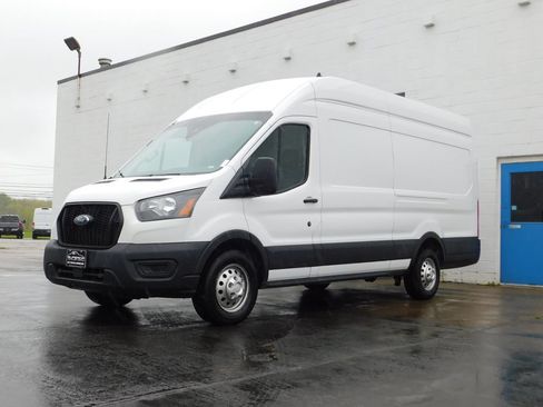 Used 2025 Ford Transit 250 148 High Roof Extended AWD w/ Load Area Protection Package image 1