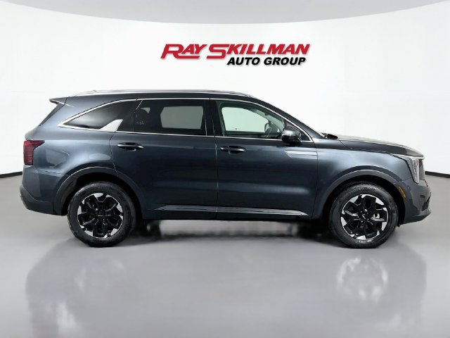 Used 2024 Kia Sorento S AWD/4WD image 8