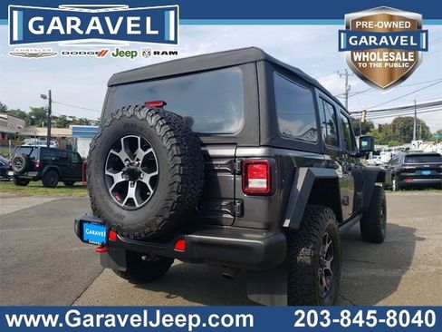 Used 2018 Jeep Wrangler Unlimited Rubicon w/ Cold Weather Group image 20