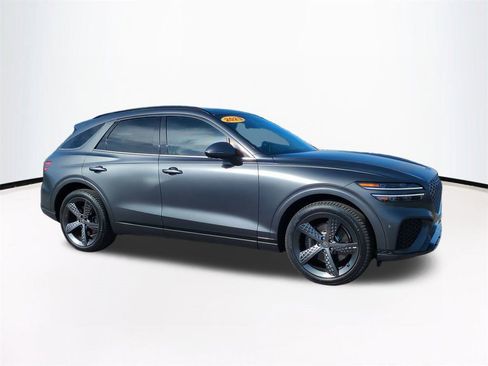 Used 2023 Genesis GV70 3.5T Sport w/ Sport Prestige Package image 2