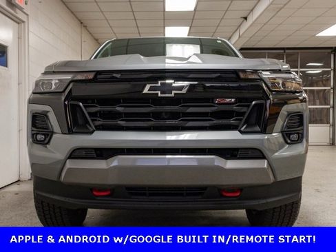Used 2025 Chevrolet Colorado Z71 w/ Z71 Convenience Package 2 image 2