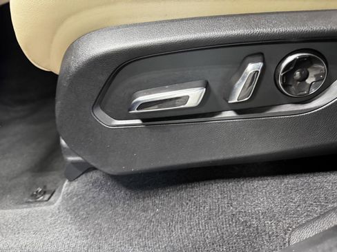 Certified 2023 Acura MDX FWD w/ Technology Package image 11