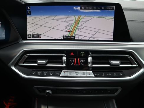 Used 2023 BMW X5 xDrive40i w/ Premium Package AWD/4WD image 21