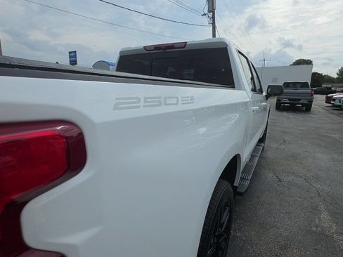 New 2026 Chevrolet Silverado 1500 RST AWD/4WD image 11