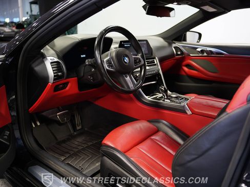 Used 2022 BMW M850i xDrive Convertible image 4