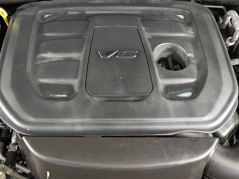 Used 2021 Jeep Grand Cherokee Laredo X image 34