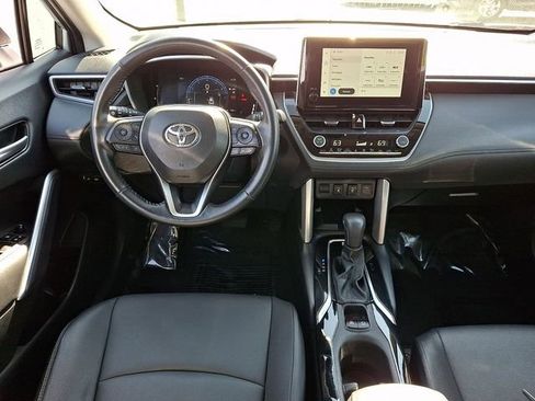 Certified 2024 Toyota Corolla Cross XLE FWD image 12