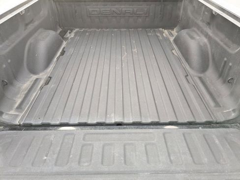 Used 2017 GMC Sierra 1500 Denali image 6