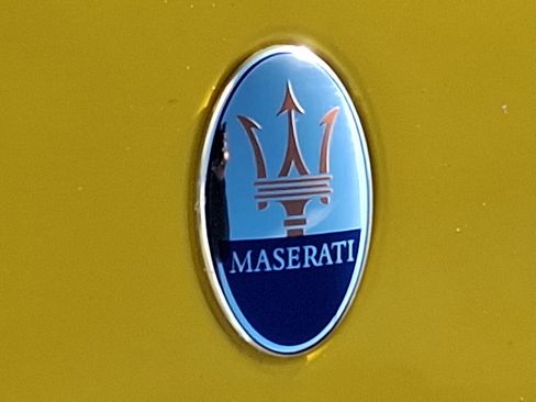 Used 2011 Maserati GranTurismo Convertible RWD image 29
