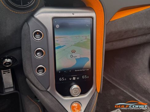 Used 2025 McLaren 750S Spider image 20