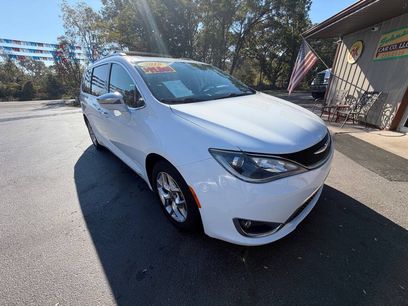 Used 2018 Chrysler Pacifica Limited