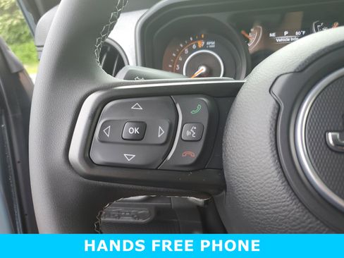 New 2025 Jeep Gladiator Sport image 13