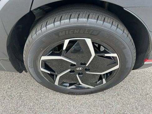 Used 2024 Hyundai Ioniq 5 SEL AWD/4WD image 8