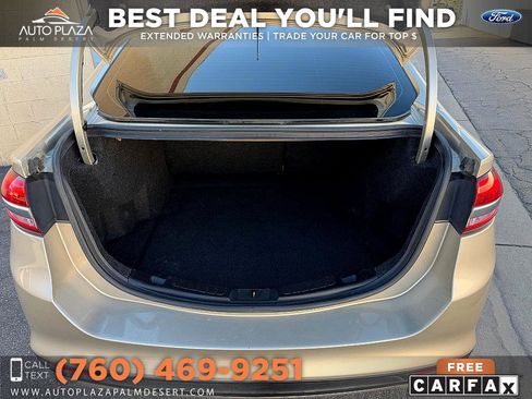 Used 2017 Ford Fusion SE image 36