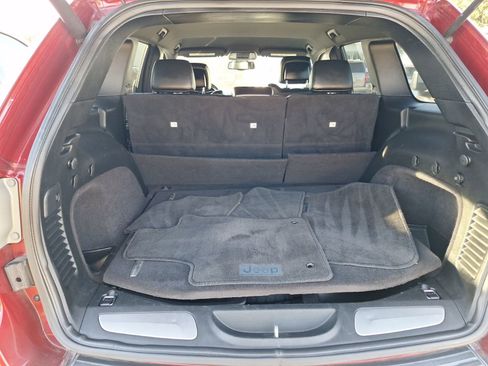 Used 2015 Jeep Grand Cherokee Limited image 38