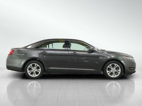 Used 2015 Ford Taurus SEL w/ Equipment Group 201A FWD image 6