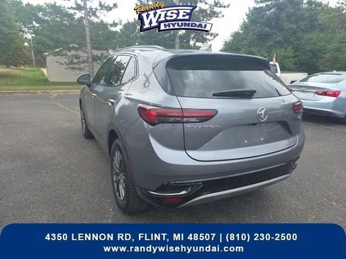 Used 2022 Buick Envision Essence w/ Technology Package I FWD image 6