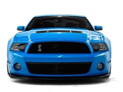 Used 2011 Ford Mustang Shelby GT500 w/ SVT Performance Pkg RWD image 7