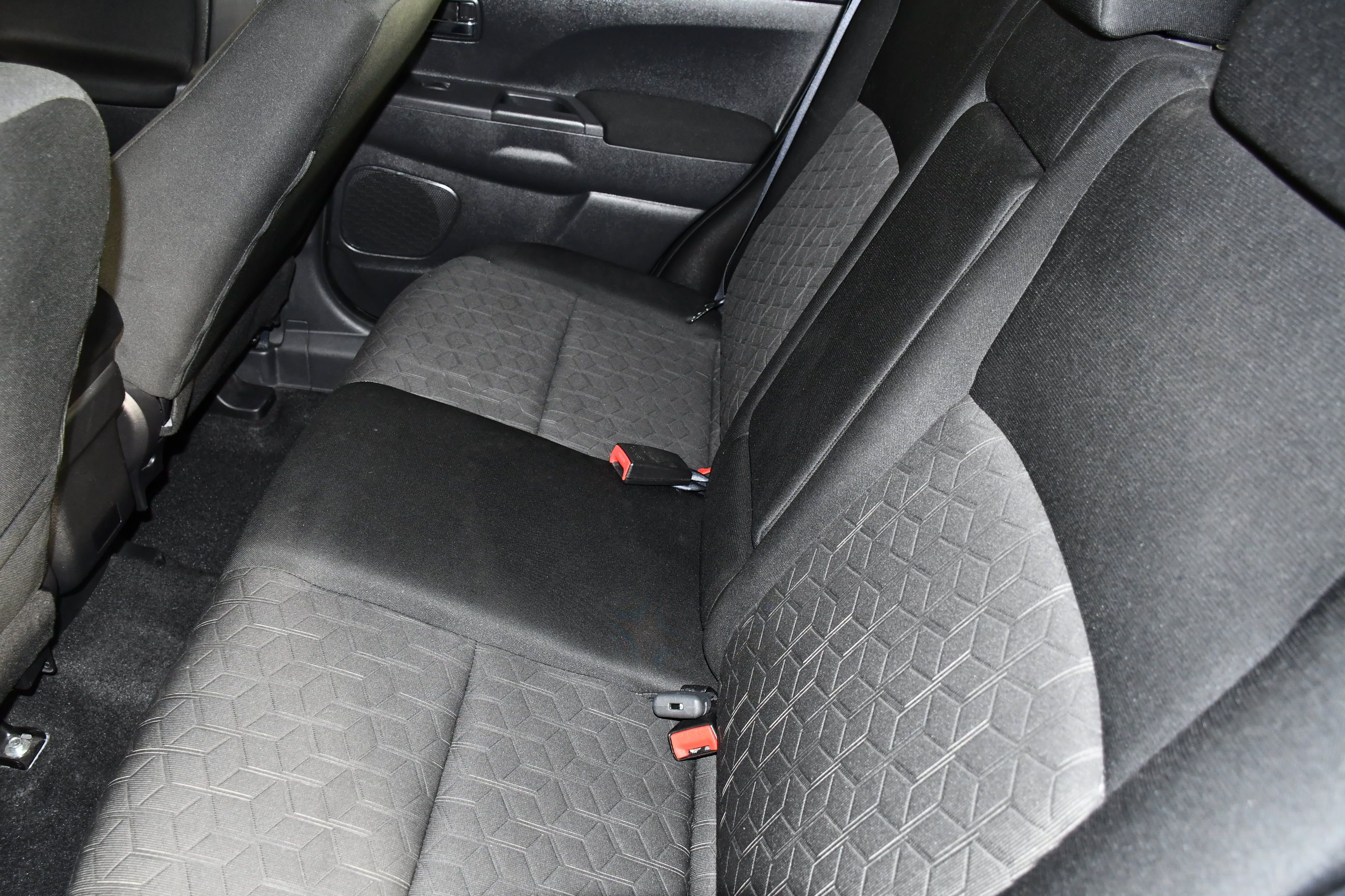 Used 2024 Mitsubishi Outlander Sport ES AWD/4WD image 46