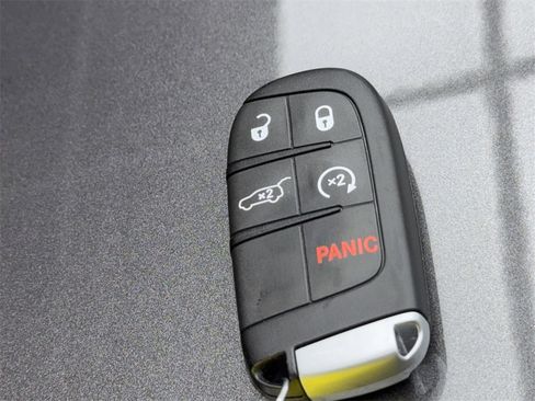 Used 2021 Dodge Durango Citadel image 62