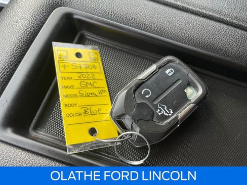 Used 2022 GMC Sierra 1500 SLT w/ SLT Premium Package image 11