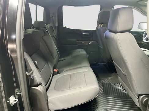 Used 2022 Chevrolet Silverado 1500 LT Trail Boss w/ Convenience Package II image 28