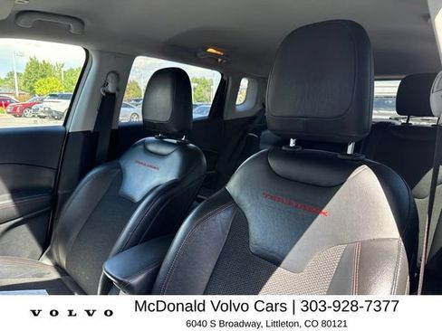 Used 2019 Jeep Compass Trailhawk AWD/4WD image 5