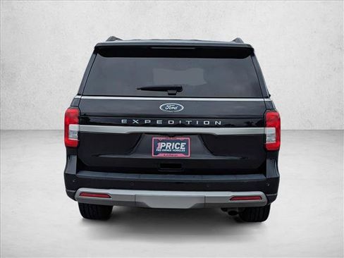 Used 2023 Ford Expedition XLT RWD image 6