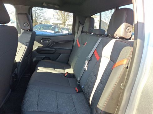 Used 2024 Chevrolet Colorado Z71 w/ Z71 Convenience Package 2 image 20