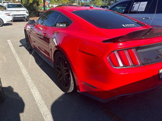Used 2017 Ford Mustang GT Premium RWD image 5
