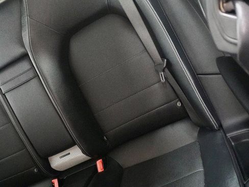 Used 2011 Mercedes-Benz E 550 Cabriolet image 5