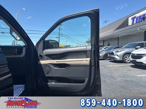 Used 2023 Ford Expedition Limited AWD/4WD image 31