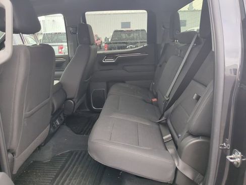 Used 2025 GMC Sierra 1500 Elevation image 28