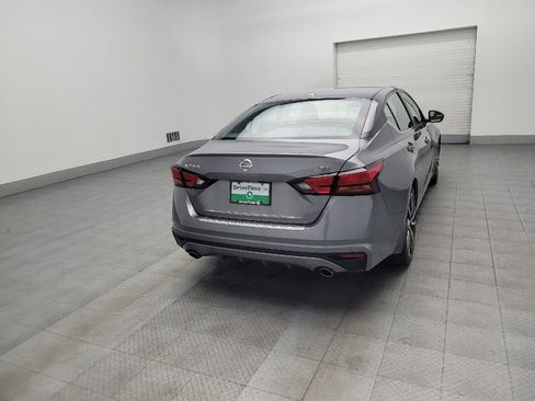 Used 2021 Nissan Altima 2.5 SR image 9