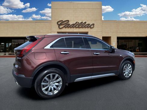 Used 2023 Cadillac XT4 Premium Luxury w/ Cold Weather Package AWD/4WD image 3