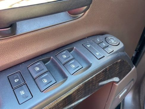 Used 2015 GMC Sierra 2500 Denali w/ Duramax Plus Package image 14