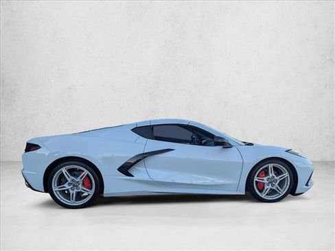 Used 2021 Chevrolet Corvette Stingray Preferred Cpe w/ 2LT image 4
