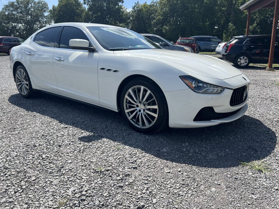 Used 2015 Maserati Ghibli RWD image 8