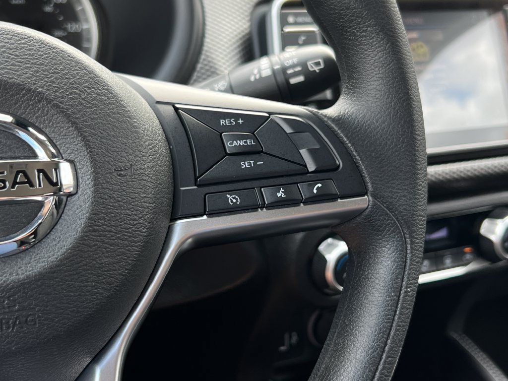 Used 2020 Nissan Kicks SV FWD image 24