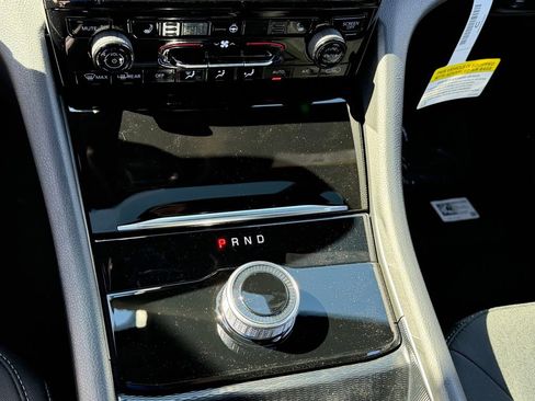 New 2026 Jeep Grand Cherokee Laredo X image 12