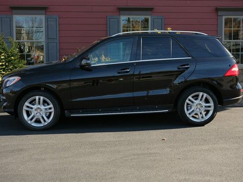 Used 2015 Mercedes-Benz ML 350 4MATIC image 4