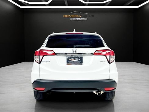 Used 2022 Honda HR-V EX image 4