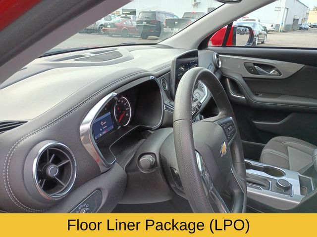 Used 2024 Chevrolet Blazer LT w/ Convenience Package AWD/4WD image 11